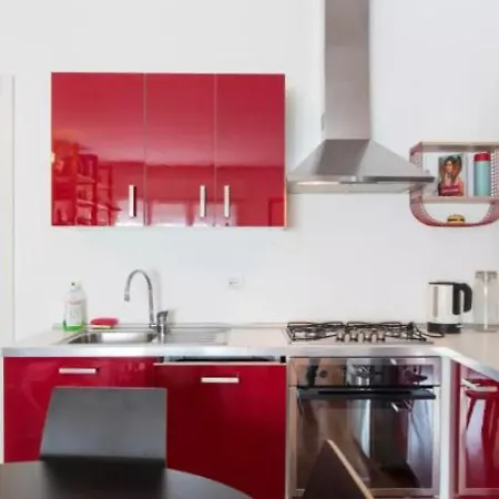 Appartement Vintage In Corvetto Area *